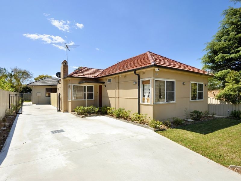 245 Box Road, Sylvania NSW 2224