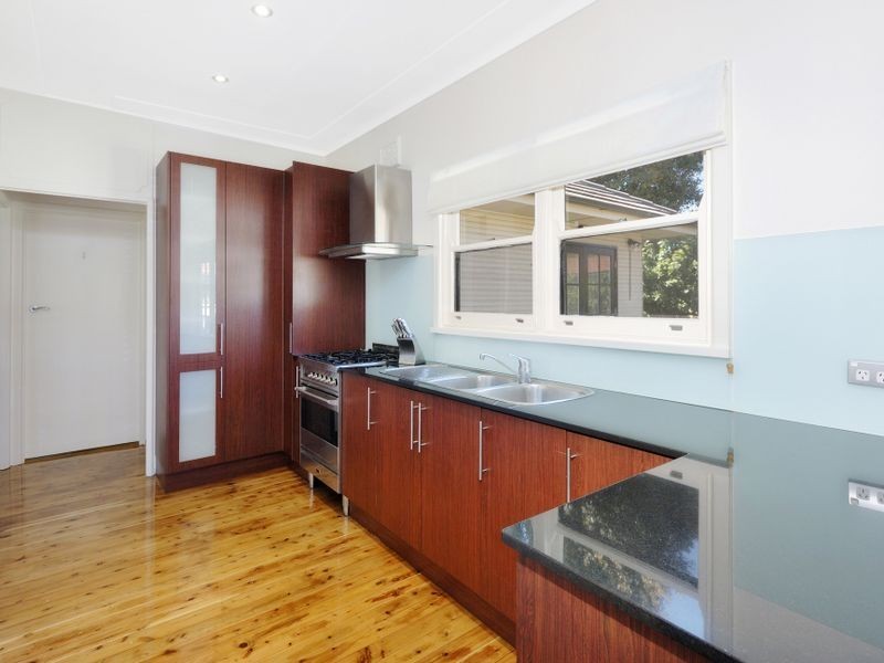 245 Box Road, Sylvania NSW 2224