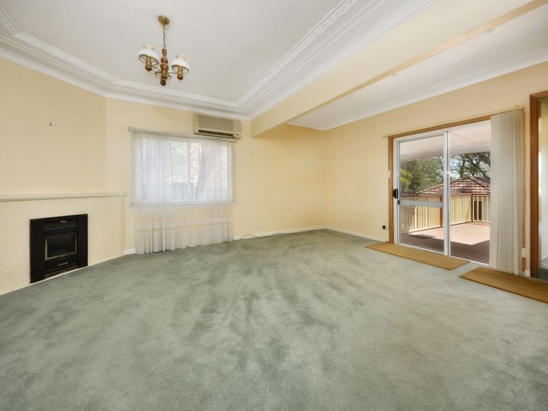 229 Willarong Road, Caringbah NSW 2229