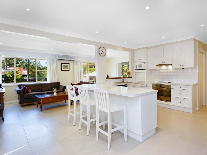 8 Warrina Road, Caringbah NSW 2229