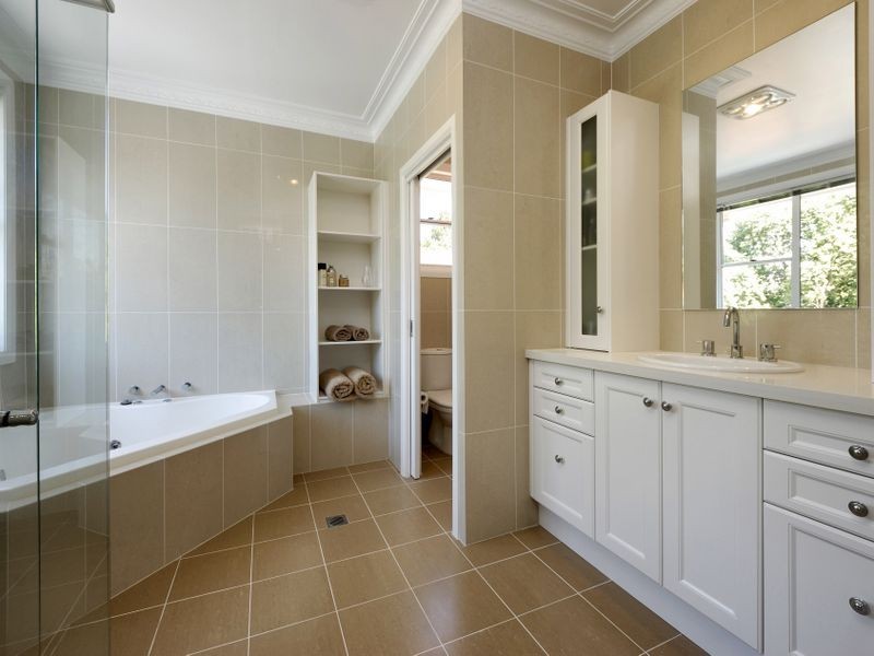 8 Warrina Road, Caringbah NSW 2229