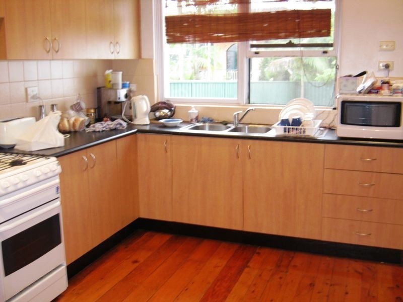 1 Ingara Avenue, Miranda NSW 2228