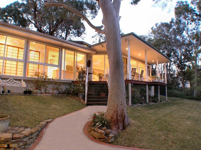 11 Coora Road, Yowie Bay NSW 2228