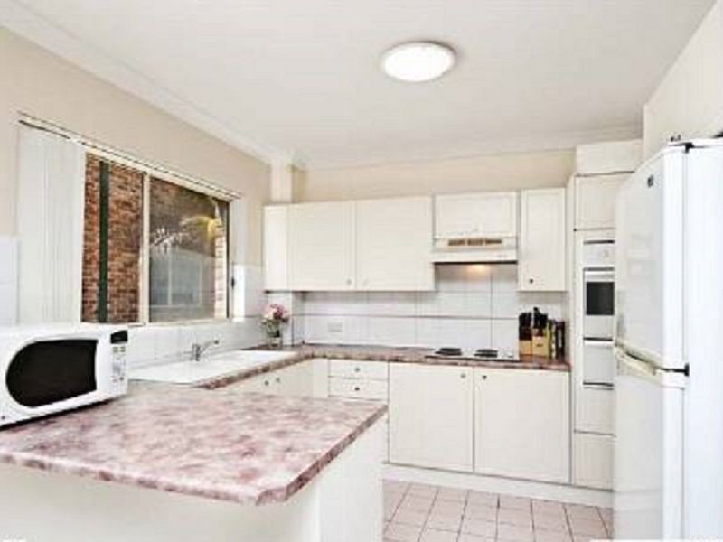 25/10-14 Warburton Street, Gymea NSW 2227