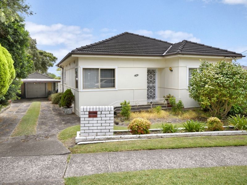 121 Denman Ave, Caringbah NSW 2229