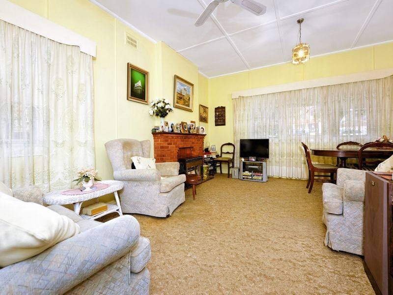 14 Wyralla Road, Yowie Bay NSW 2228