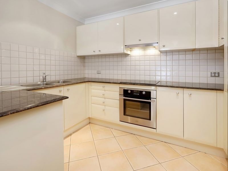 33/36 Wandella Road, Miranda NSW 2228