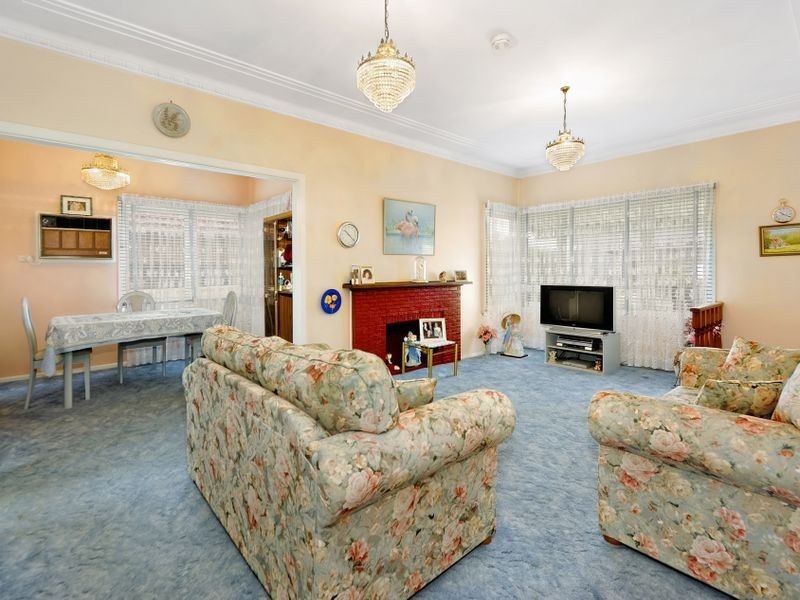 231 The Boulevarde, Miranda NSW 2228