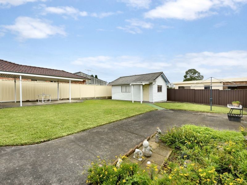 231 The Boulevarde, Miranda NSW 2228