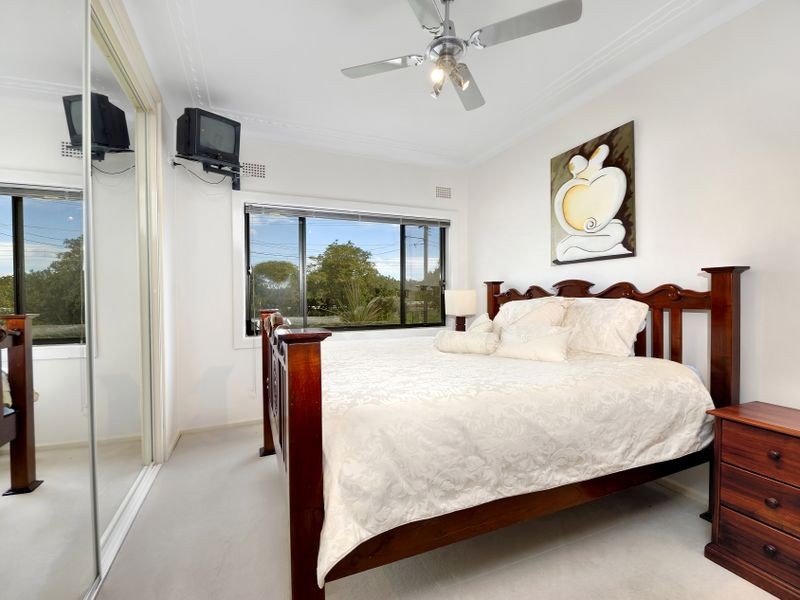 38 Pinnacle Street, Miranda NSW 2228