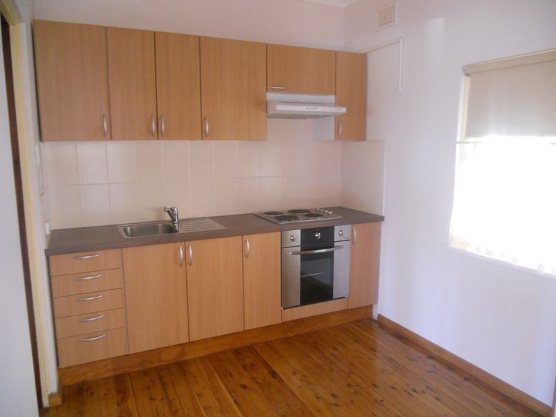 11 Urunga Parade, Miranda NSW 2228