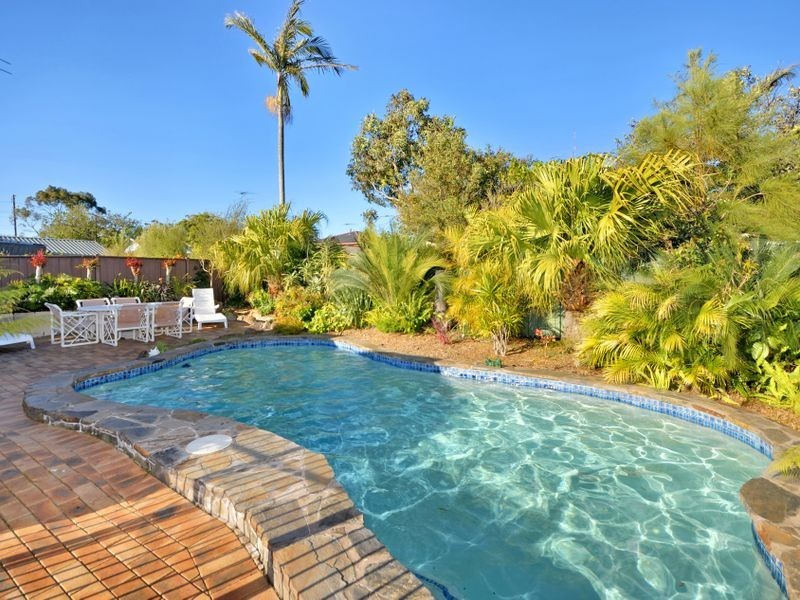 4 Renown Avenue, Miranda NSW 2228