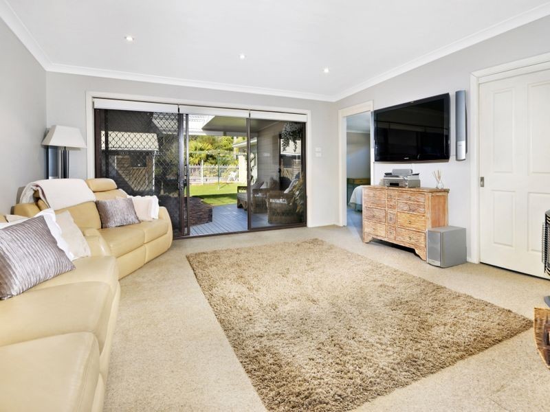 4 Renown Avenue, Miranda NSW 2228