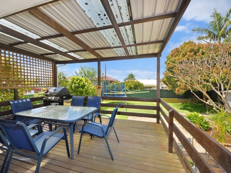 12 Wingello Road, Miranda NSW 2228