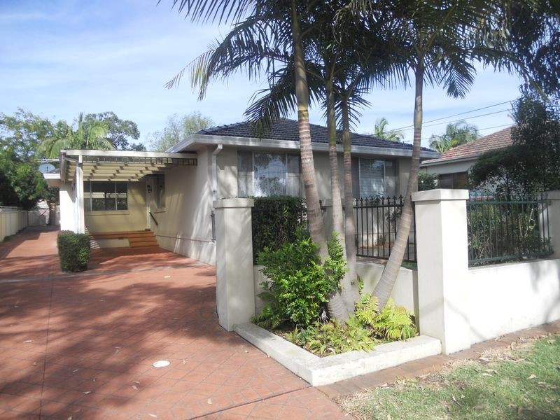 32 Cook Street, Caringbah South NSW 2229