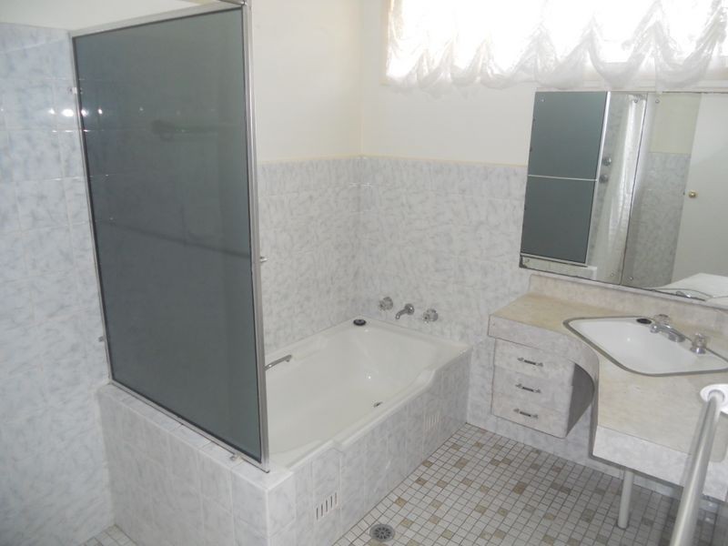 32 Cook Street, Caringbah NSW 2229