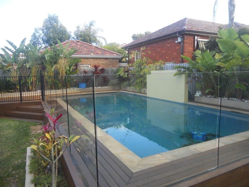 1 Huntingdale Avenue, Miranda NSW 2228