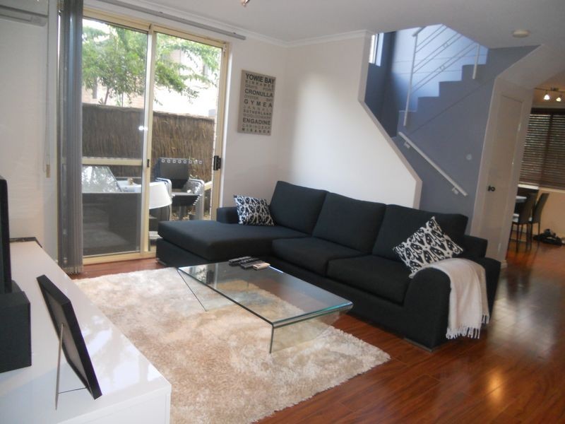 23/81 Bath Road, Kirrawee NSW 2232