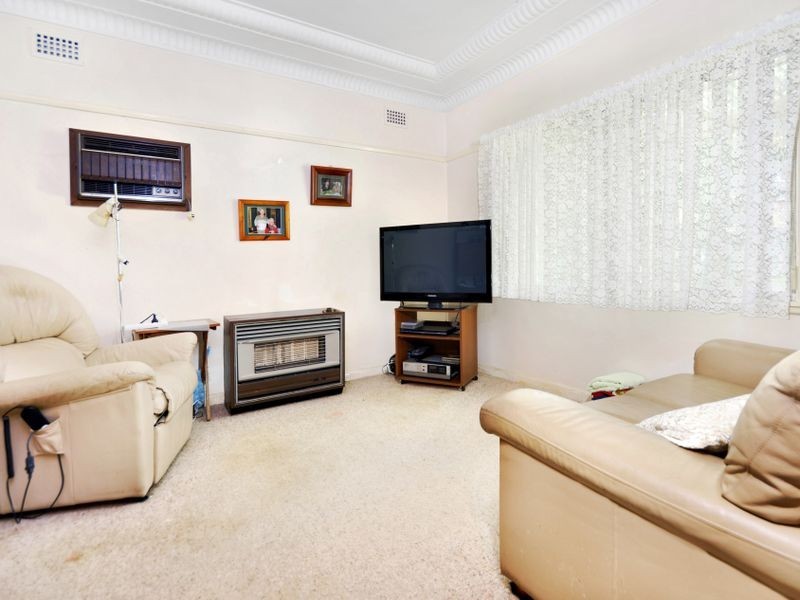 9 Blackwood Street, Miranda NSW 2228