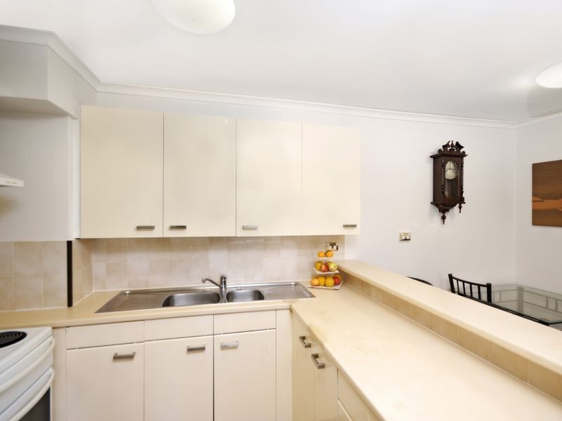 13/94-100 Flora Street, Sutherland NSW 2232
