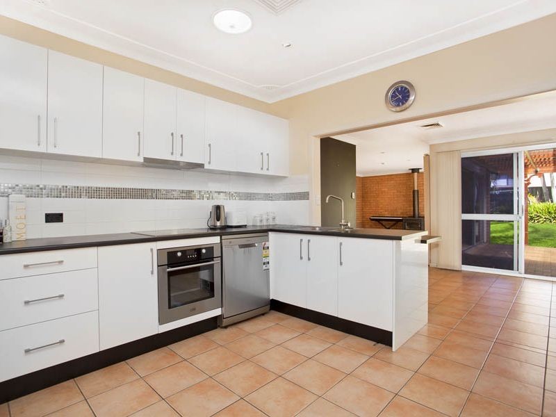 3 Tennyson Place, Sylvania NSW 2224