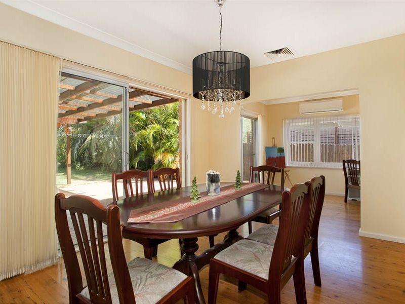 3 Tennyson Place, Sylvania NSW 2224