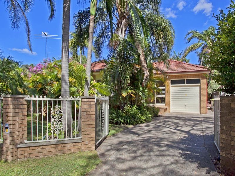 3 Tennyson Place, Sylvania NSW 2224