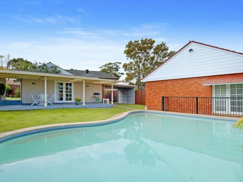 5 Nioka Place, Caringbah NSW 2229
