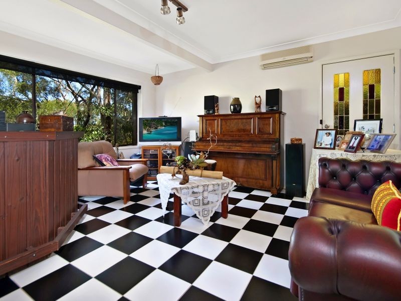 7 Garfield Ave, Bonnet Bay NSW 2226