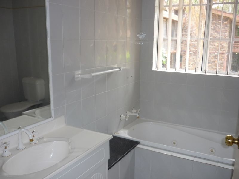 4/14 Taylor Close, Miranda NSW 2228