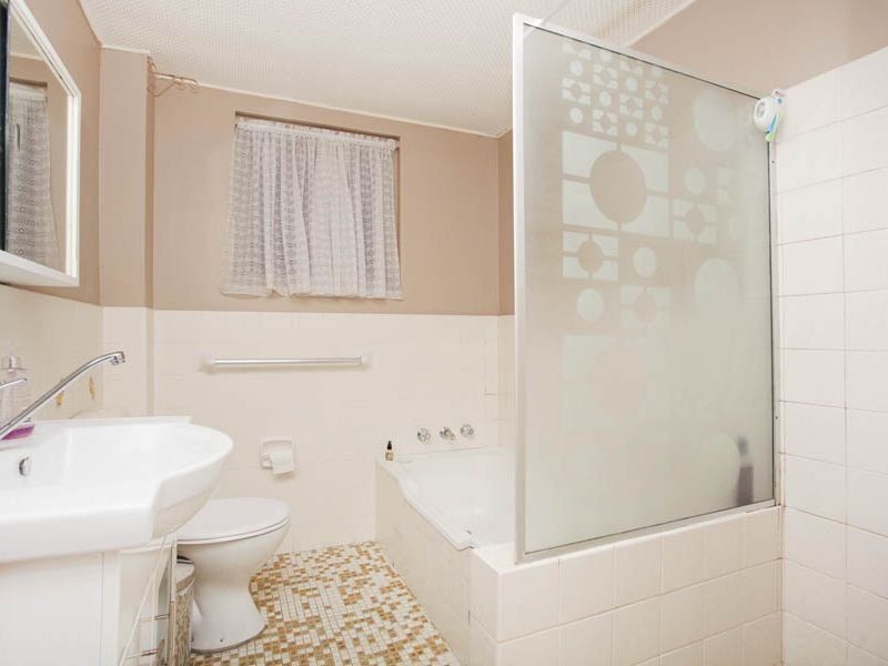 8/10-12 Banksia Road, Caringbah NSW 2229