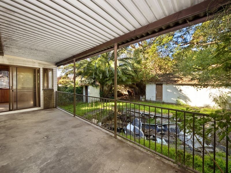 8 Dyinda Place, Miranda NSW 2228