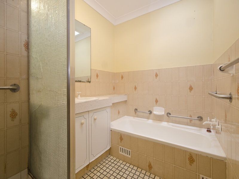 13/24-28 Jacaranda Road, Caringbah NSW 2229