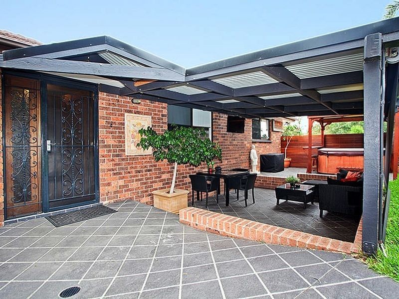 43 Mountain Street, Engadine NSW 2233