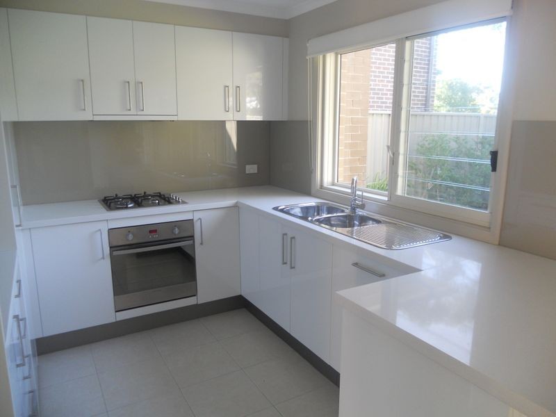 5/40-42 Durbar Avenue, Kirrawee NSW 2232