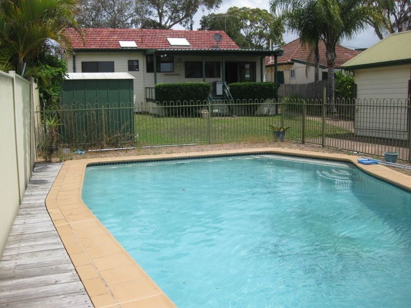 41 Easton Avenue, Sylvania NSW 2224