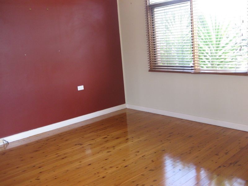 4 Graham Avenue, Miranda NSW 2228