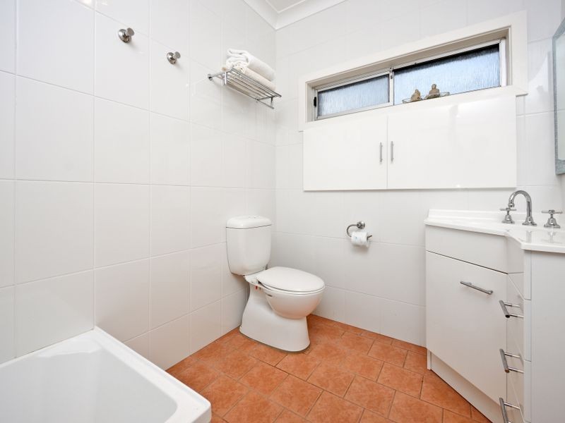 8 Clifford Road, Yowie Bay NSW 2228