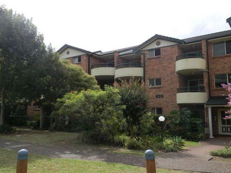 12/9-15 Mansfield Avenue, Caringbah NSW 2229