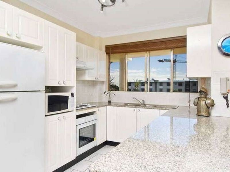 12/9-15 Mansfield Avenue, Caringbah NSW 2229