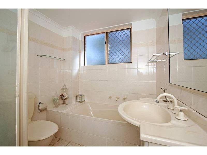 15/10-18 Clio Street, Sutherland NSW 2232