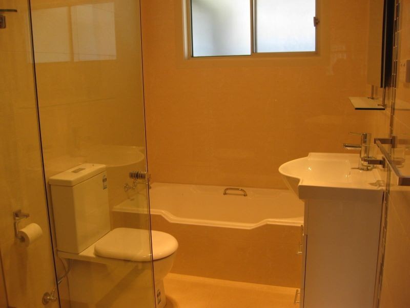 8 Dyinda Place, Miranda NSW 2228