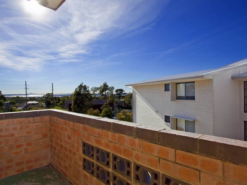 8/10-12 Banksia Road, Caringbah NSW 2229