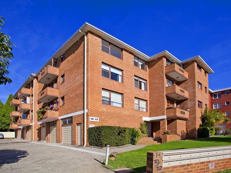 8/10-12 Banksia Road, Caringbah NSW 2229