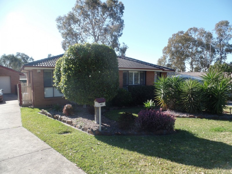 45 Pepler Place, Thornton NSW 2322