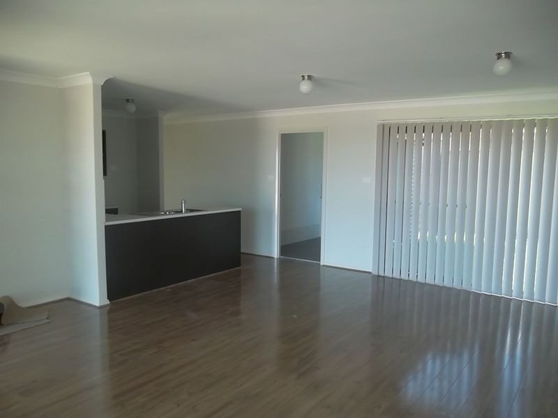 99 McKeachies Drive, Aberglasslyn NSW 2320