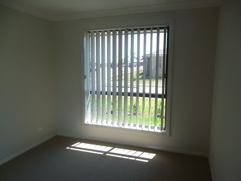 99 McKeachies Drive, Aberglasslyn NSW 2320