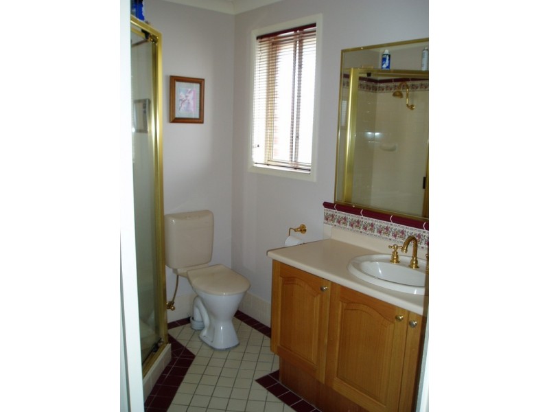 4 Gloaming Avenue, East Maitland NSW 2323