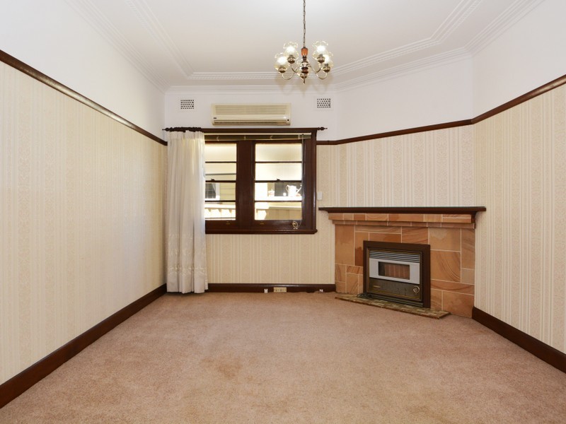 114 Victoria Street, East Maitland NSW 2323