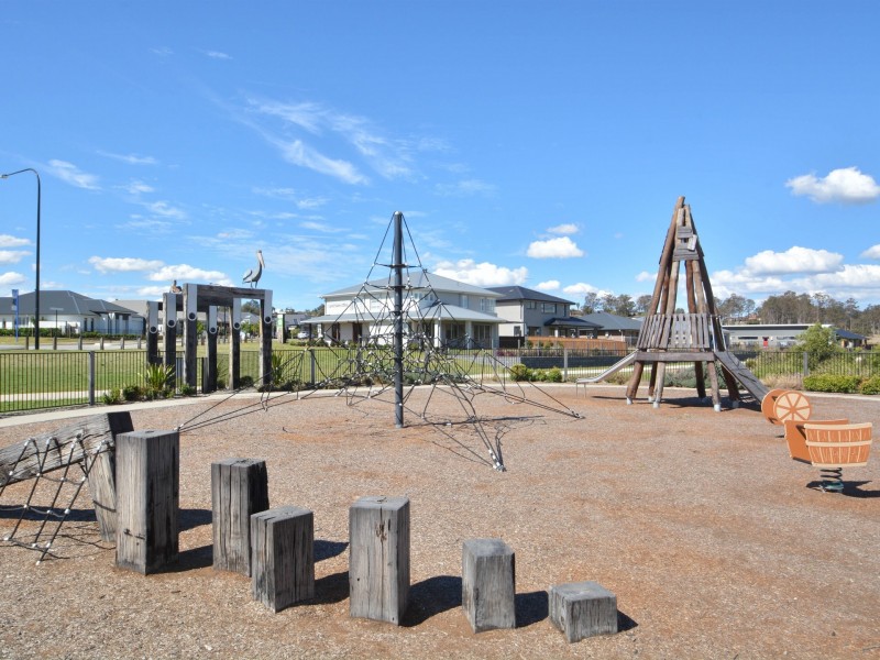 19 Tournament Street, Rutherford NSW 2320